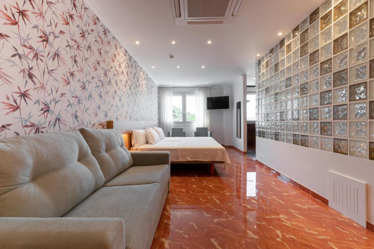 Hotel Condado אורנסה מראה חיצוני תמונה