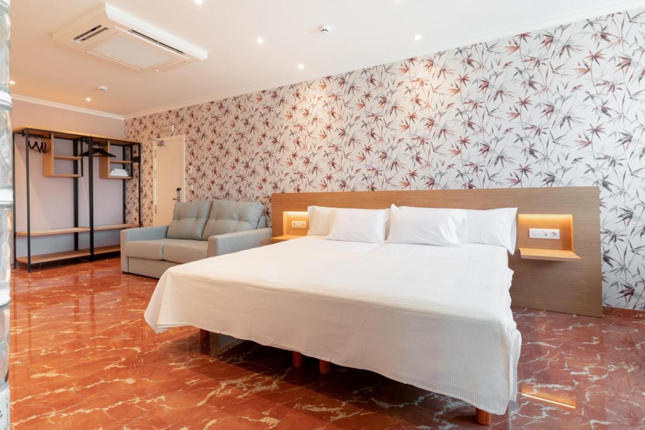 Hotel Condado אורנסה מראה חיצוני תמונה