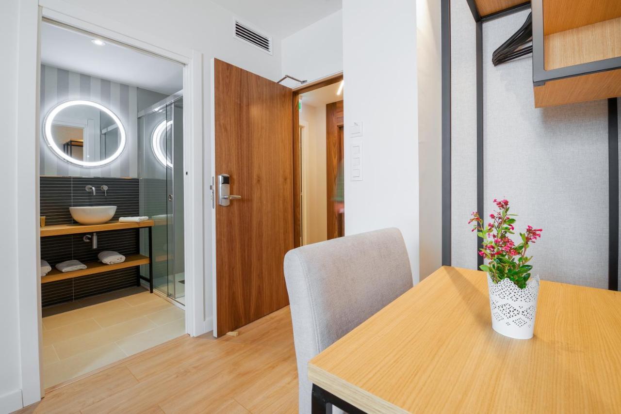 Hotel Condado אורנסה מראה חיצוני תמונה